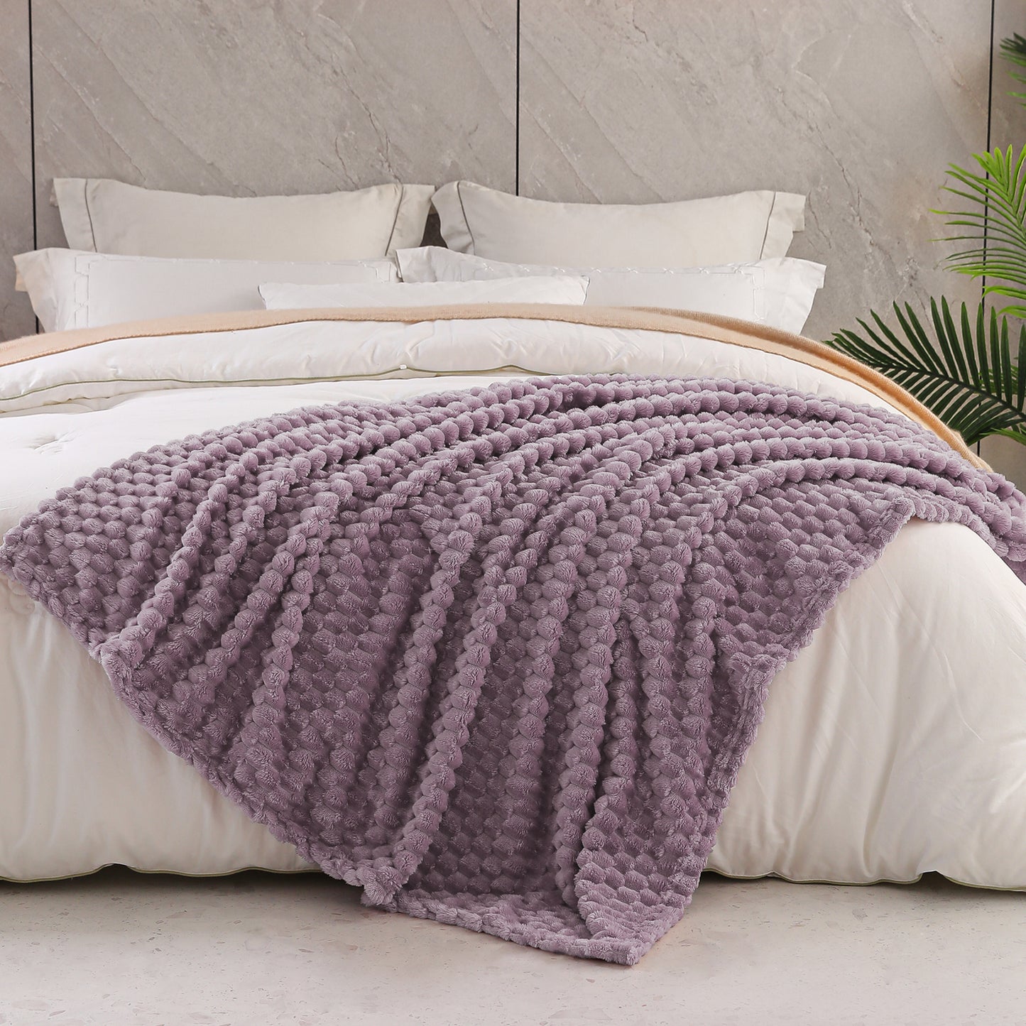 Exclusivo Mezcla Extra Large Soft Fleece Throw Blanket, 50x70 Inches 3D Clouds Stylish Jacquard Throw Blanket for Couch, Cozy Soft Lightweight for All Season, Grayish Purple Blanket