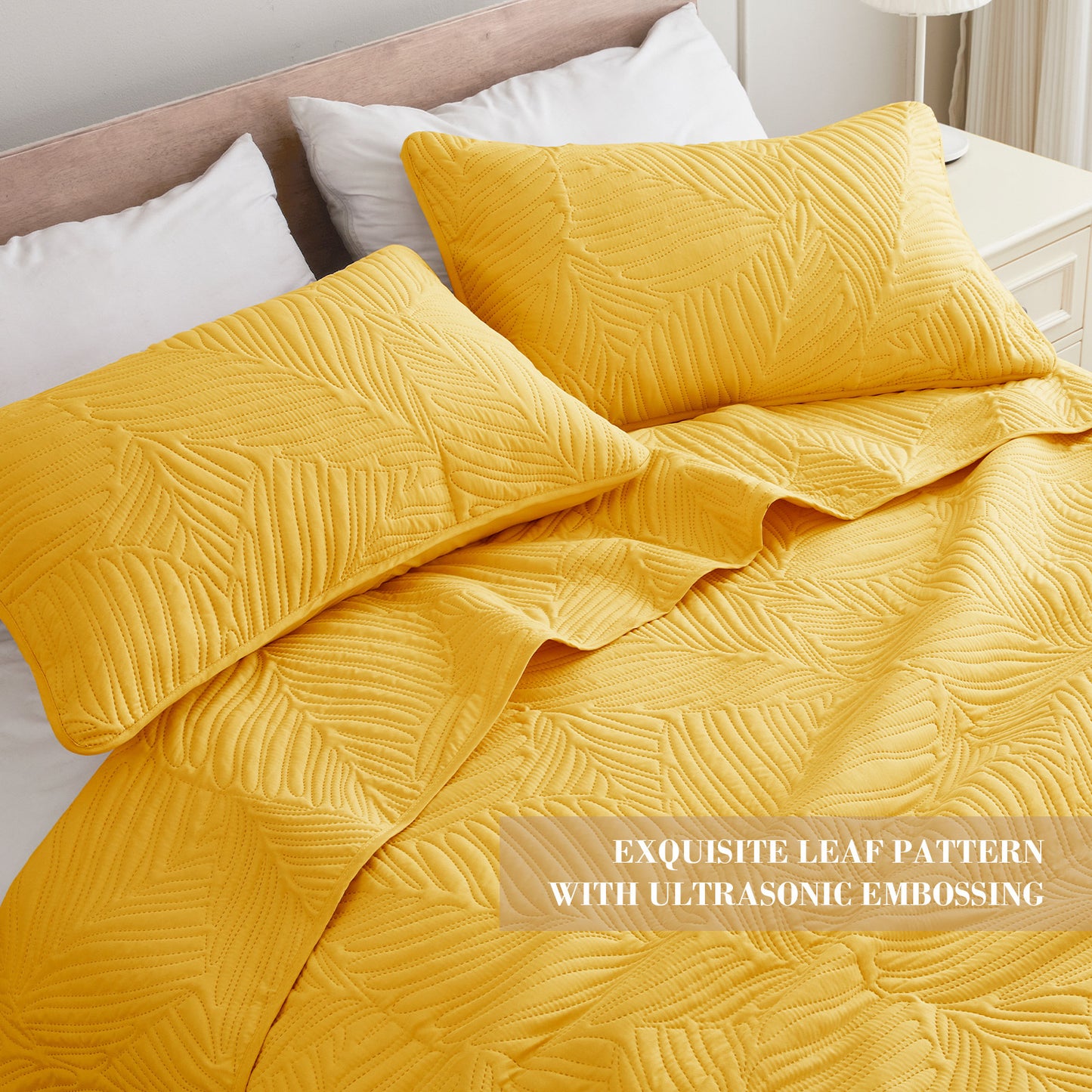 Exclusivo Mezcla California King Quilt Set Yellow, Lightweight Bedspread Leaf Pattern Bed Cover Soft Coverlet Bedding Set(1 Quilt, 2 Pillow Shams)