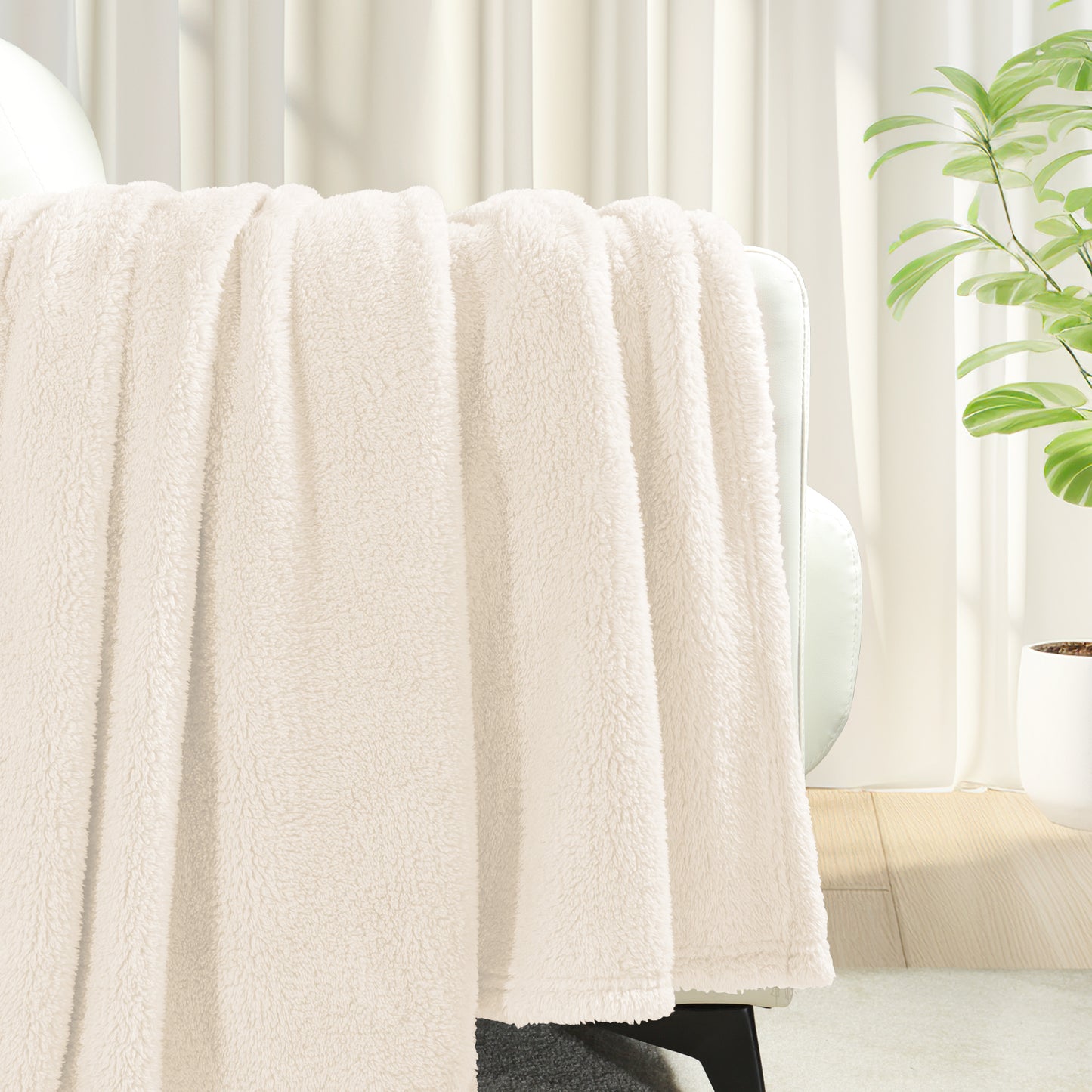 Exclusivo Mezcla Soft Fleece Throw Blanket for Couch, Super Soft Velvet Plush Bed Blanket, Fuzzy Cozy Blankets for All Seasons, 50x60 Inches, Ivory Blanket