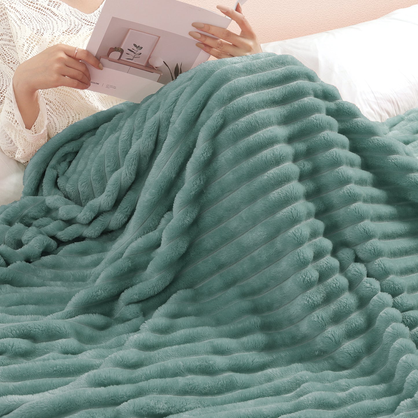Exclusivo Mezcla Fleece Throw Blanket for Couch, Super Soft 3D Striped Jacquard Bed Blanket, Lightweight Fuzzy Cozy Blankets for All Seasons, 50x60 Inches, Celadon Blanket