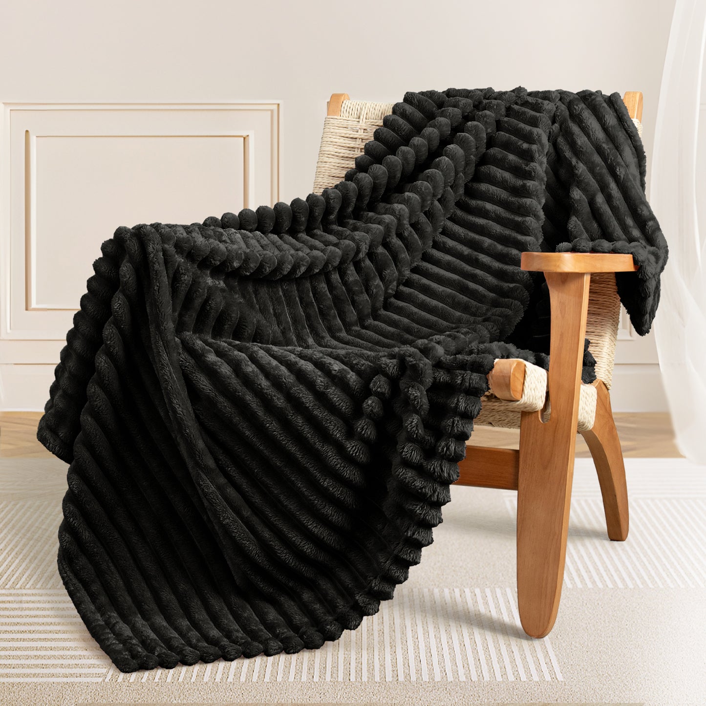 Exclusivo Mezcla King Size Flannel Fleece Blanket, Super Soft 3D Striped Jacquard Bed Blanket, Lightweight Fuzzy Cozy Blankets for All Seasons, 90x104 Inches, Black Blanket