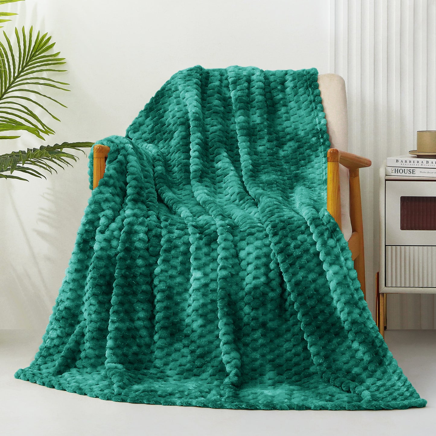 Exclusivo Mezcla Large Soft Fleece Throw Blanket, 50x70 Inches Stylish Jacquard Throw Blanket for Couch, Cozy, Warm, Lightweight and Decorative Teal Blanket