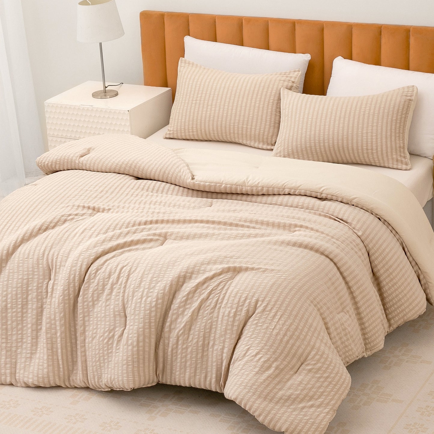 Exclusivo Mezcla 2-Piece Seersucker Twin Comforter Set Brich Beige, Lightweight Soft Striped Pattern All Season Bedding Comforter sets with 1 Pillow Sham