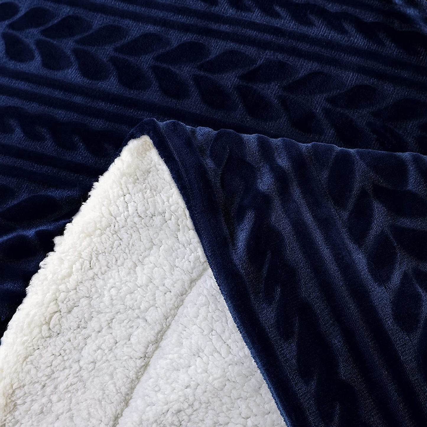 Exclusivo Mezcla King Size Sherpa Fleece Bed Blanket, Ultra Soft and Warm Reversible Velvet Blankets for Bed Couch Sofa 90x104 inches, Navy Blue