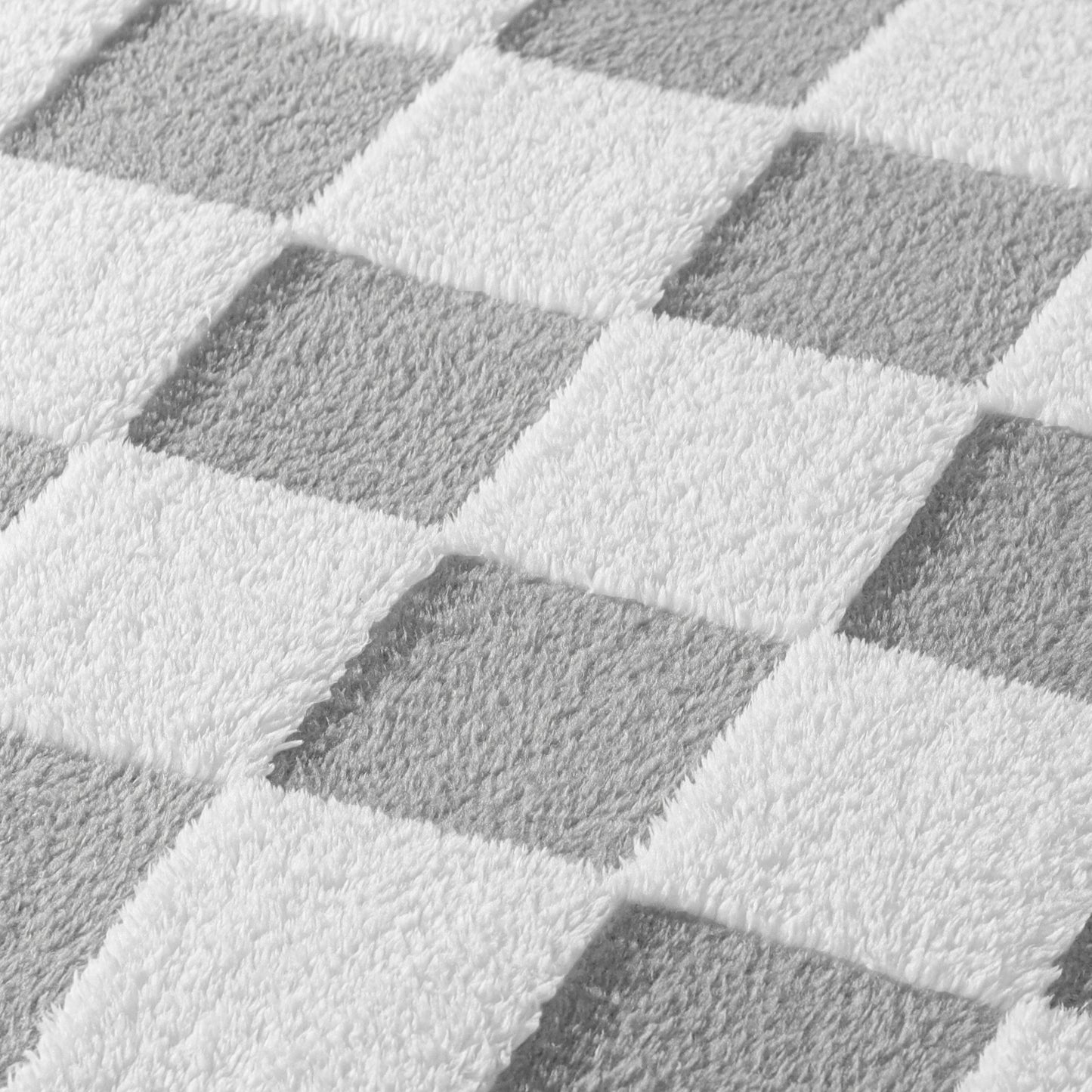 Exclusivo Mezcla Checkered Throw Blanket, Super Soft and Warm Fluffy Fleece Blanket for Couch, Sofa, Bed, Cute Plaid Pattern, Light Grey, 50" x 60"