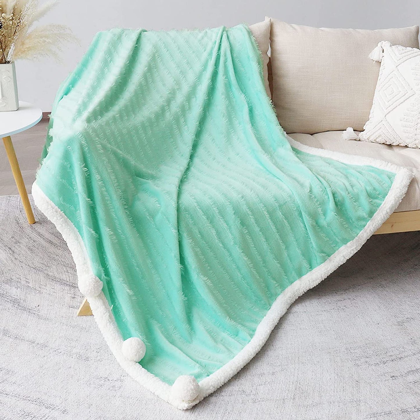 Exclusivo Mezcla Wearable Throw Blanket Soft Wrap Throw Cloak Blanket Poncho Ultra Soft Cozy Oversize Blanket Warm for Winter ( 50x72 Inches, Light Green)