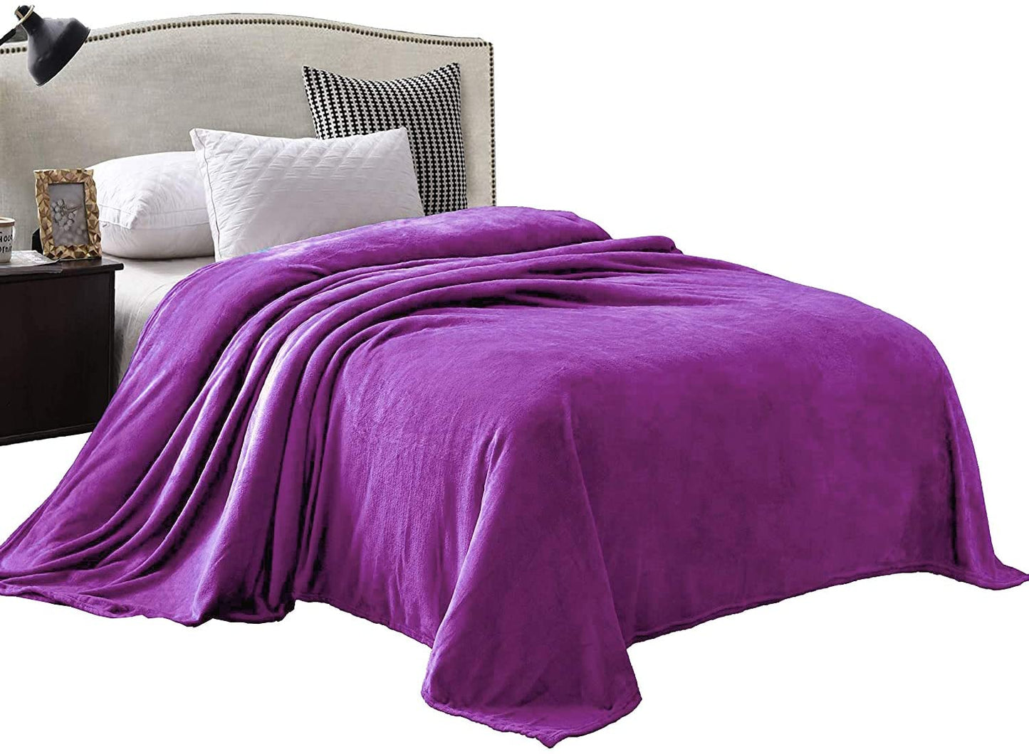 Exclusivo Mezcla Luxury Flannel Velvet Plush Throw Blanket