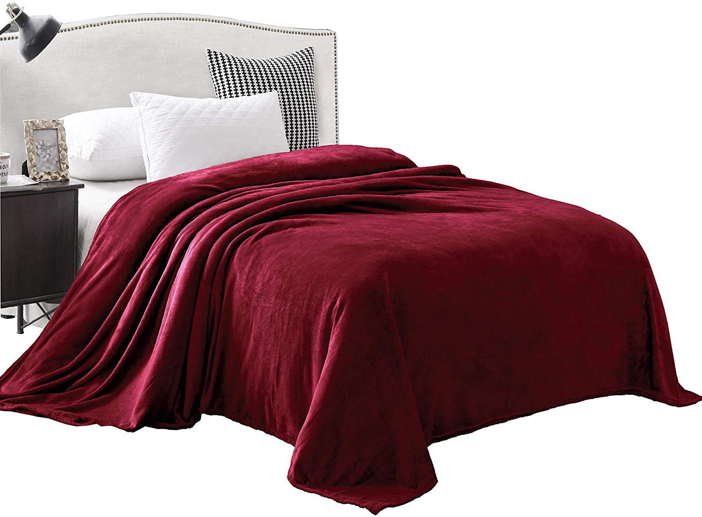 Exclusivo Mezcla Luxury Flannel Velvet Plush Throw Blanket