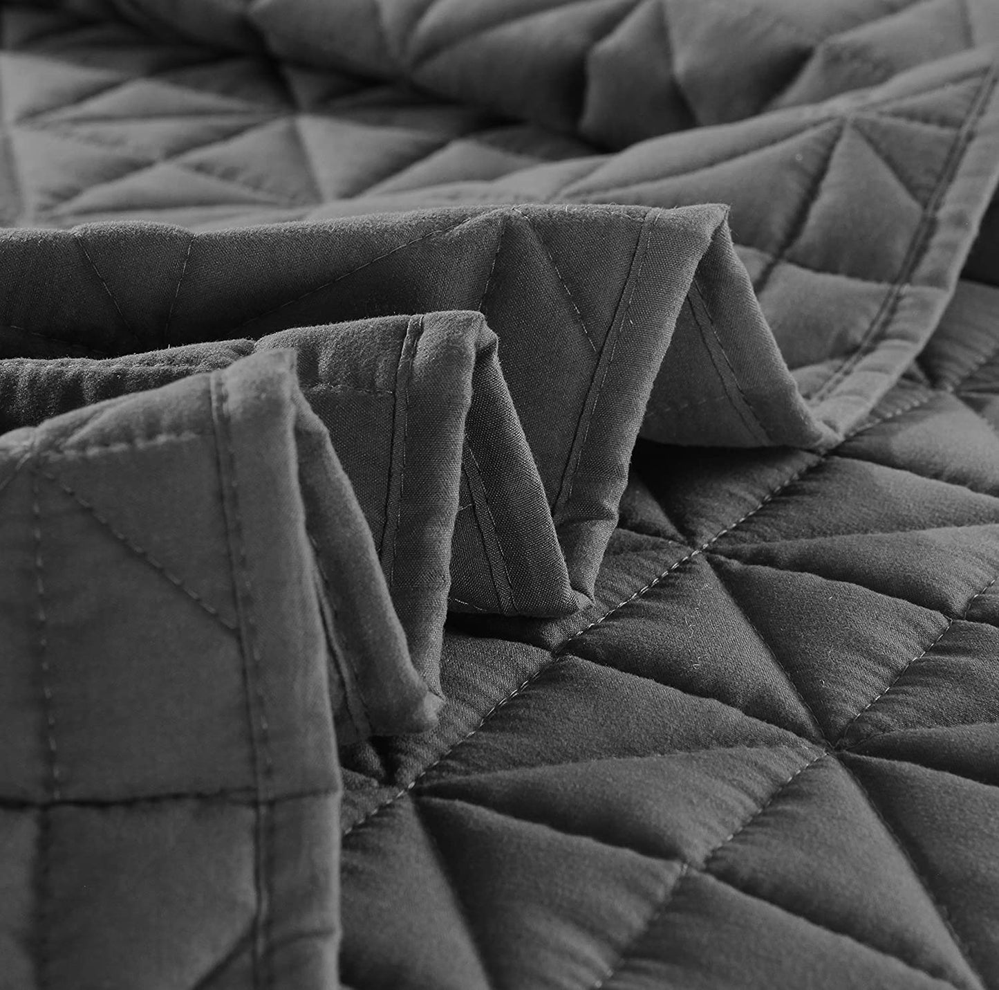 Exclusivo Mezcla 3-Piece King/Queen/Full/Twin Size Quilt Set with Pillow Shams, Grid Quilted Bedspread/Coverlet/Bed Cover -Soft, Lightweight and Reversible