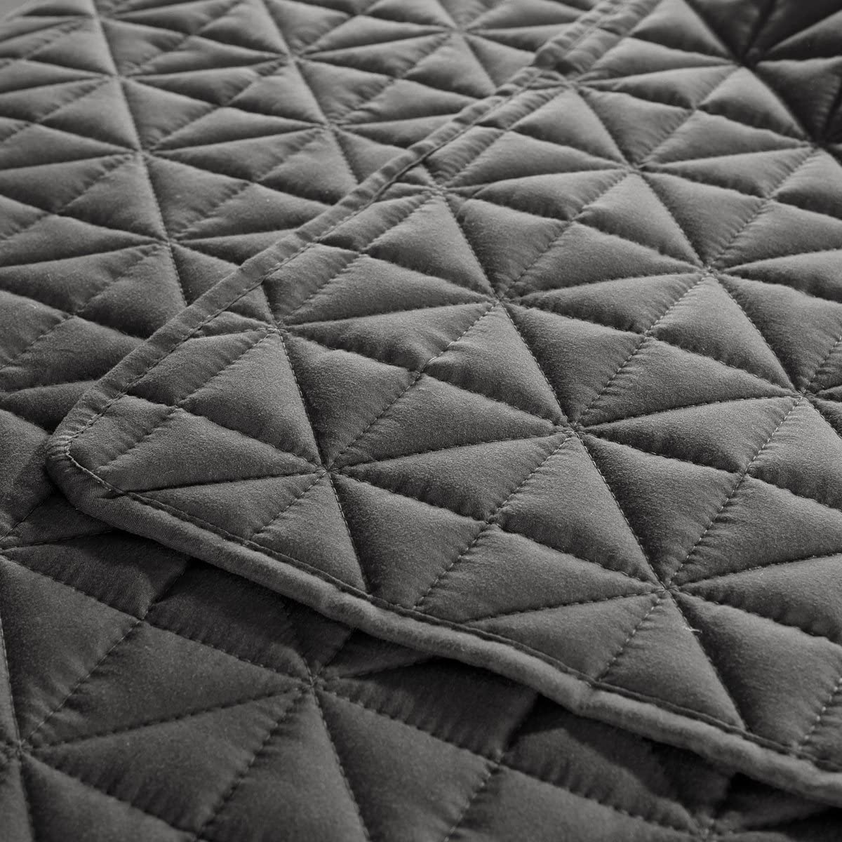 Exclusivo Mezcla 3-Piece King/Queen/Full/Twin Size Quilt Set with Pillow Shams, Grid Quilted Bedspread/Coverlet/Bed Cover -Soft, Lightweight and Reversible