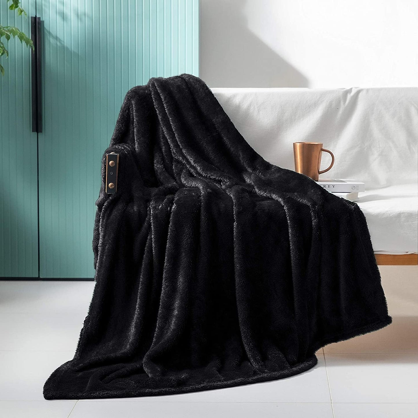 Exclusivo Mezcla Plush Fuzzy Large Fleece Throw Blanket ( 50" x 70")- Soft, Warm& Lightweight
