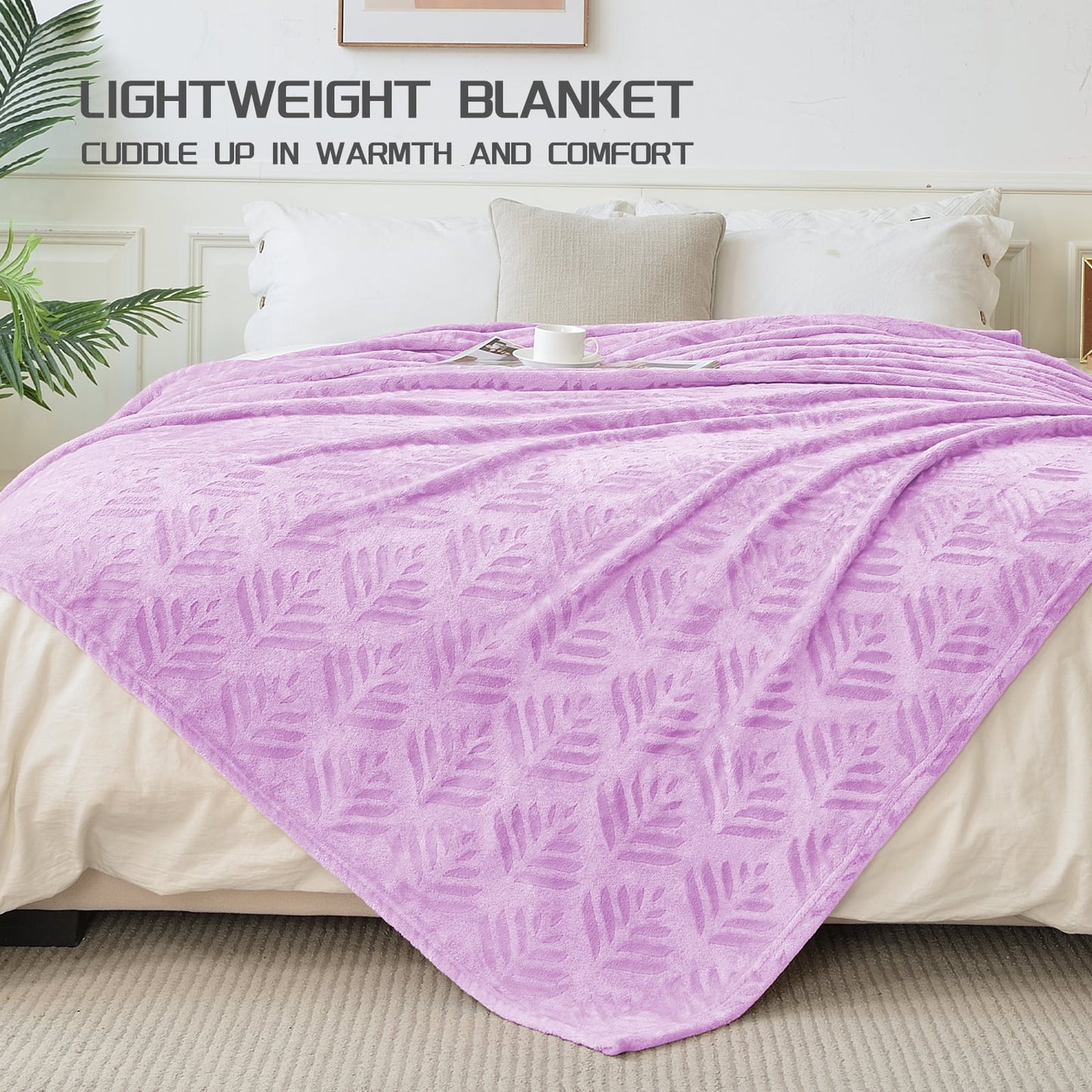 Exclusivo Mezcla King size Fleece Blanket for Bed, Super Soft and Warm Lilac Purple Blankets for All Seasons, Plush Fuzzy and Thick Flannel Fleece Bed Blanket, 90x104 Inch