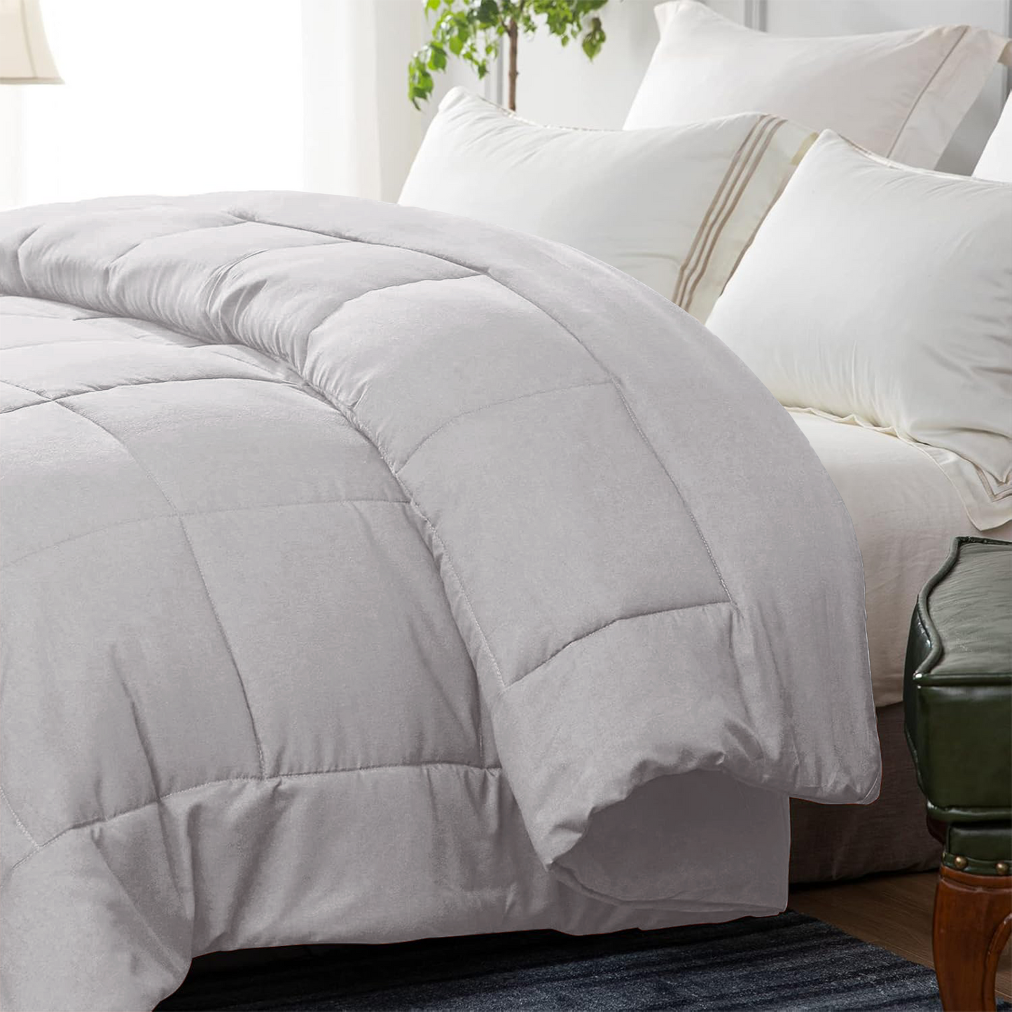 Exclusivo Mezcla Queen Comforter Set Light Grey, 3-Piece Solid Comforter Duvet Insert with Corner Tabs, Lightweight Bedding Down Alternative Comforter for All Seasons