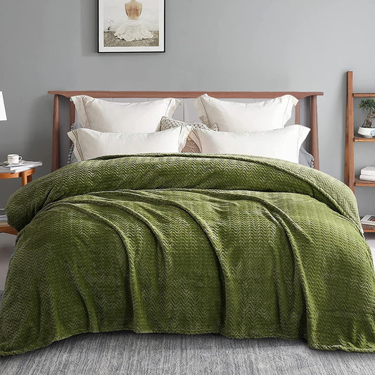 Exclusivo Mezcla King Size Jacquard Weave Wave Pattern Flannel Fleece Velvet Plush Bed Blanket as Bedspread/Coverlet/Bed Cover (90" x 104",Olive Green) - Soft, Lightweight, Warm and Cozy