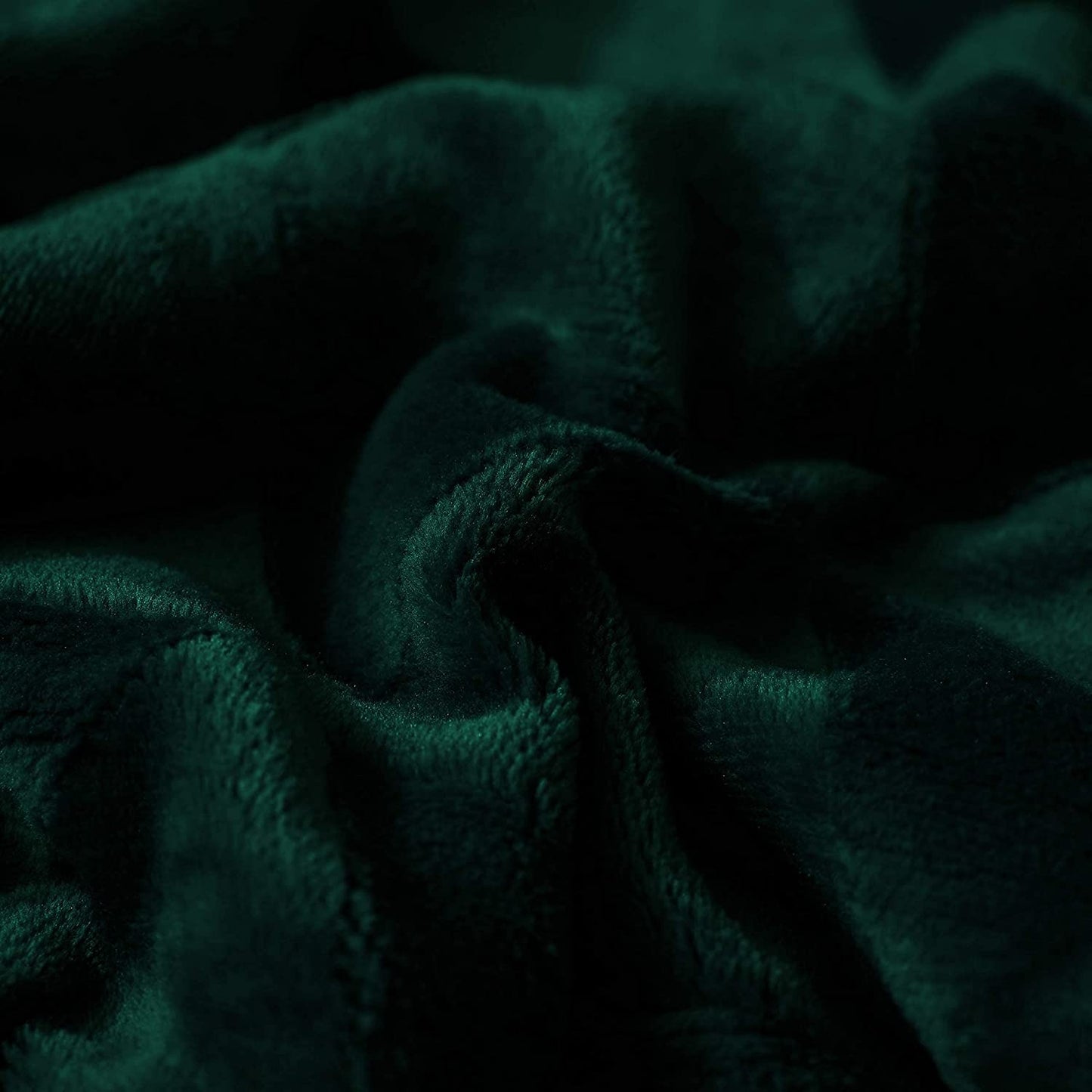 Exclusivo Mezcla 50" x 70" Large Throw Blanket, Reversible Brushed Flannel Fleece& Plush Sherpa Blanket(Forest Green)- Decorative, Lightweight, Soft and Warm