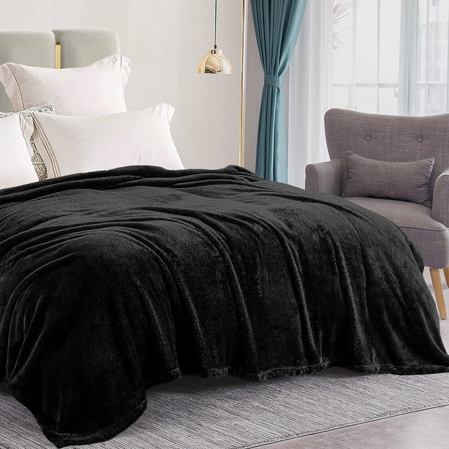 Exclusivo Mezcla Plush Fuzzy Fleece Queen Size Bed Blanket, Super Soft Fluffy and Thick Blankets for Travel Bed and Couch (Black, 90x90 inches)