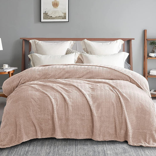 Exclusivo Mezcla King Size Jacquard Weave Wave Pattern Flannel Fleece Velvet Plush Bed Blanket as Bedspread/Coverlet/Bed Cover (90" x 104",Camel) - Soft, Lightweight, Warm and Cozy