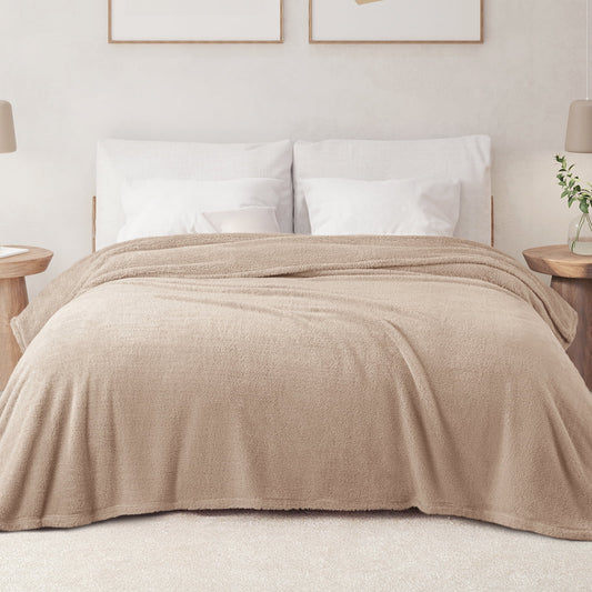 Exclusivo Mezcla Queen Size Flannel Fleece Blanket, Super Soft Velvet Plush Bed Blanket, Fuzzy Cozy Blankets for All Seasons, 90x90 Inches, Beige Blanket