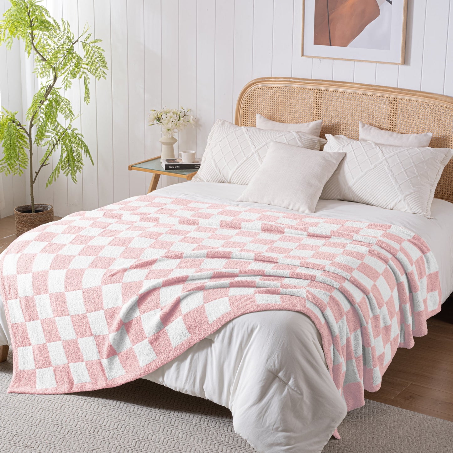 Exclusivo Mezcla Checkered Knit Blanket for Bed Queen Size, Ultra Soft Cozy Fluffy Blanket, Lightweight Fuzzy Throw for Couch and Bed, Pink, 90"x90"