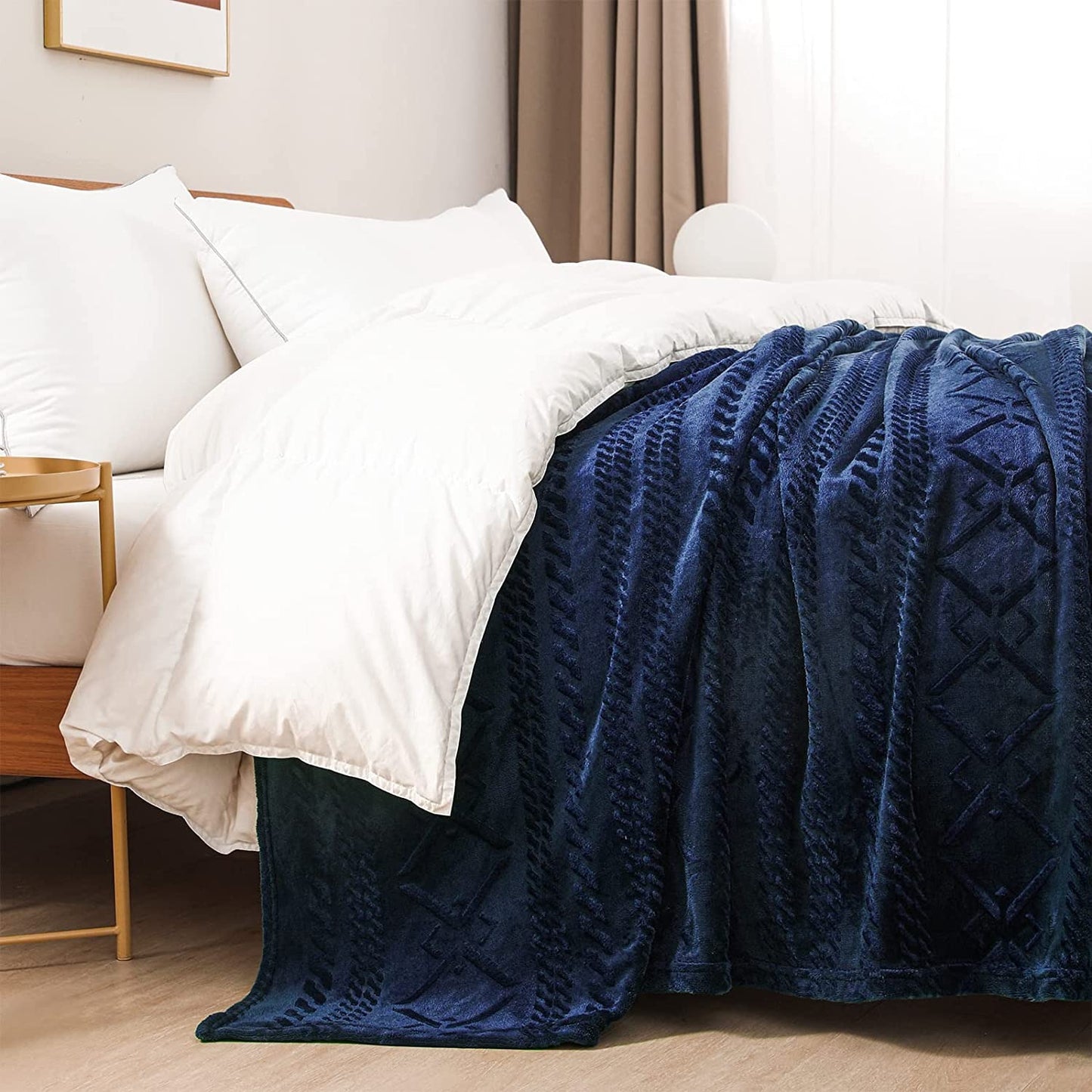 Exclusivo Mezcla Queen Size Soft Bed Blanket, Warm Fuzzy Luxury Bed Blankets, Decorative Geometry Pattern Plush Throw Blanket for Bed, 90x90 Inches, Navy Blue