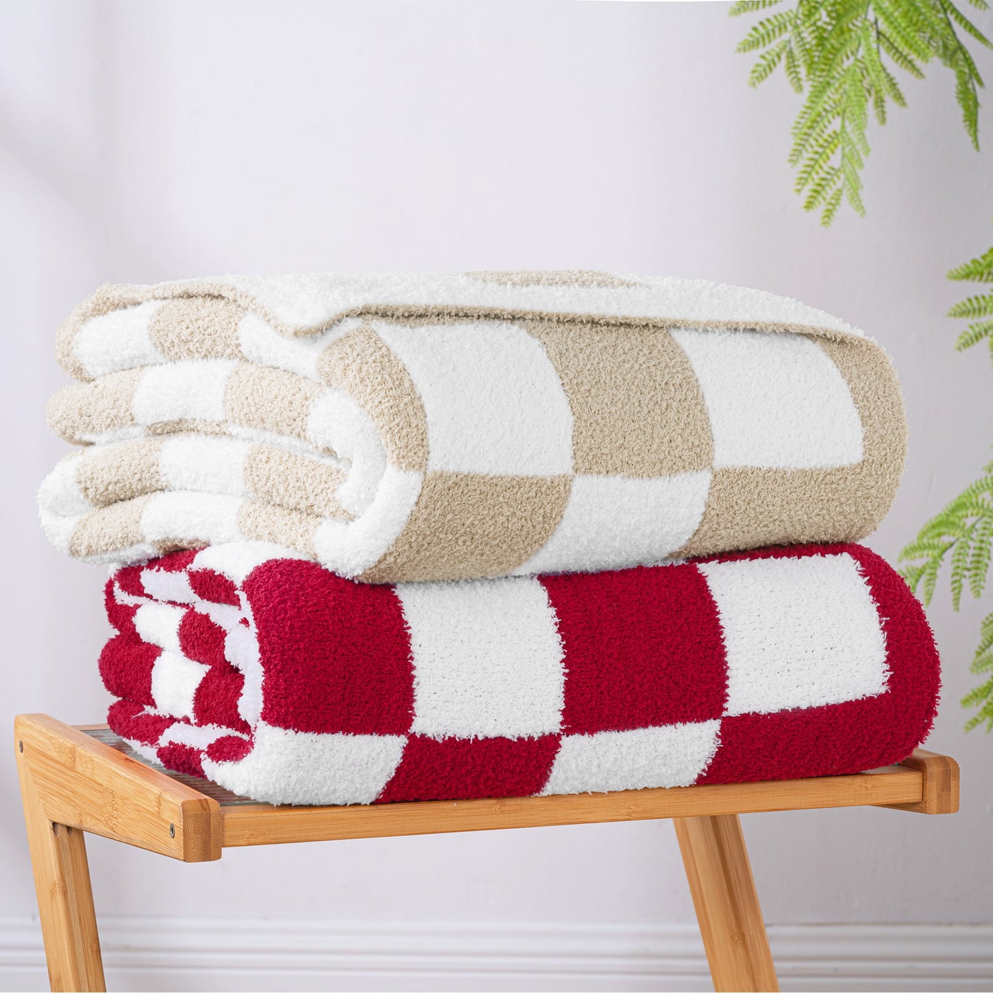 Exclusivo Mezcla Checkered Knit Blanket for Bed Twin Size, Ultra Soft Cozy Fluffy Blanket, Lightweight Fuzzy Throw for Couch and Bed, Red, 60"x80"