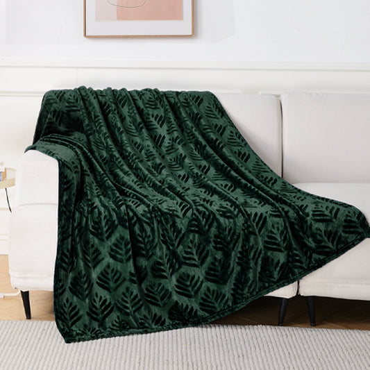 Exclusivo Mezcla Fleece Throw Blanket for Couch, Super Soft and Warm Blankets for All Seasons, Plush Fuzzy and Lightweight Forest Green throw, 50x60 Inch