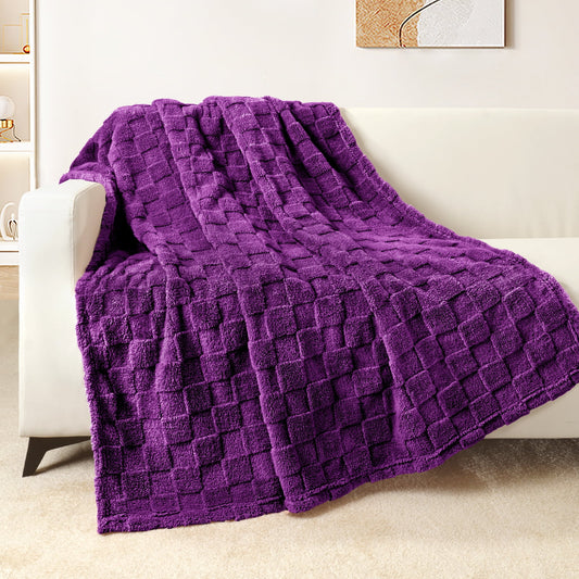 Exclusivo Mezcla Fleece Throw Blanket for Couch, Super Soft 3D Checkered Jacquard Bed Blanket, Cozy Fluffy Lightweight Blanket for All Seasons, 50x60 Inches, Purple Blanket