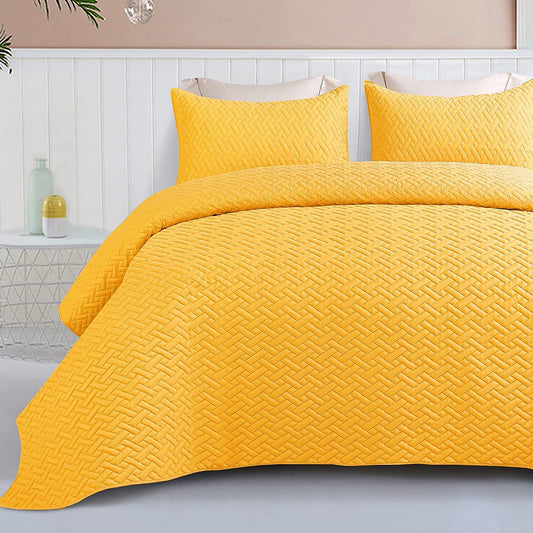 Exclusivo Mezcla 3-Piece Queen Size Quilt Set with Pillow Shams, Basket Quilted Bedspread/Coverlet/Bed Cover(96x90 Inches, Yellow) -Soft, Lightweight and Reversible