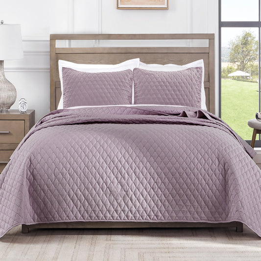 Exclusivo Mezcla Ultrasonic Reversible King Size Quilt Bedding Set with Pillow Shams, Lightweight Quilts King Size, Soft Bedspreads Bed Coverlets for All Seasons - (Lilac Ash, 104"x96")
