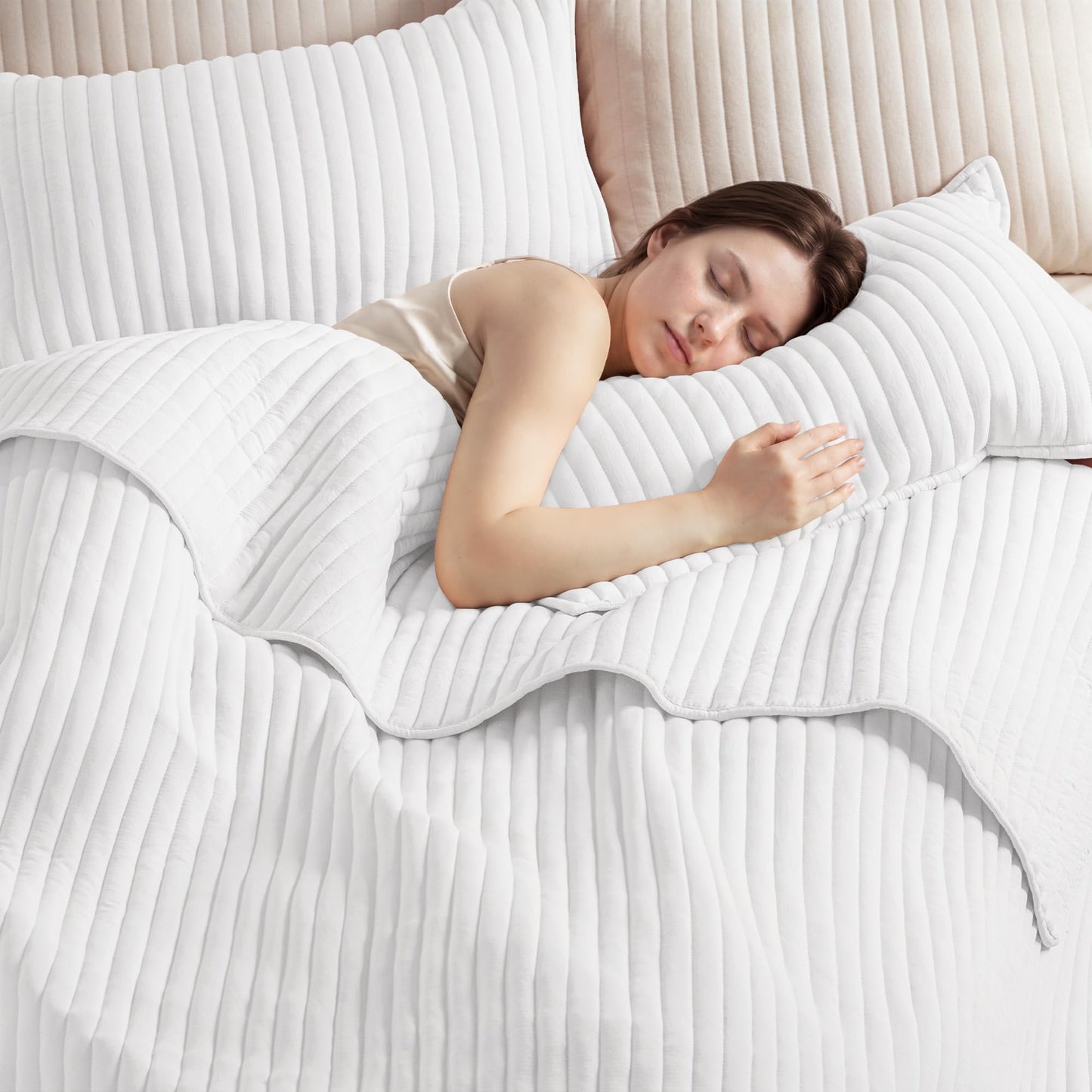 Exclusivo Mezcla Twin Quilt Bedding Set, Stripe Stitching White Quilts Twin Size for All Seasons, Soft Lightweight Microfiber Bedspreads Coverlets Bed Cover, 68"x88"