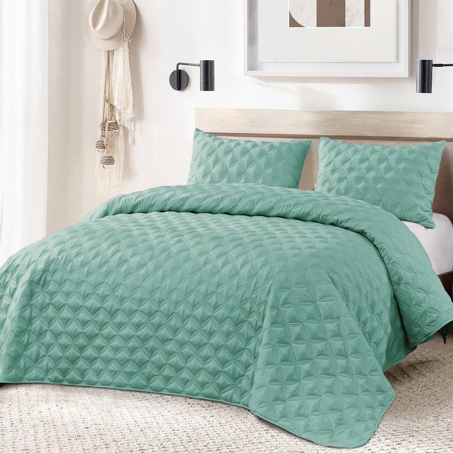 Exclusivo Mezcla Bed Quilt Set King Size for All Seasons, Stitched Pattern Quilted Bedspread/ Bedding Set/ Coverlet with 2 Pillow shams, Lightweight and Soft, Turquoise