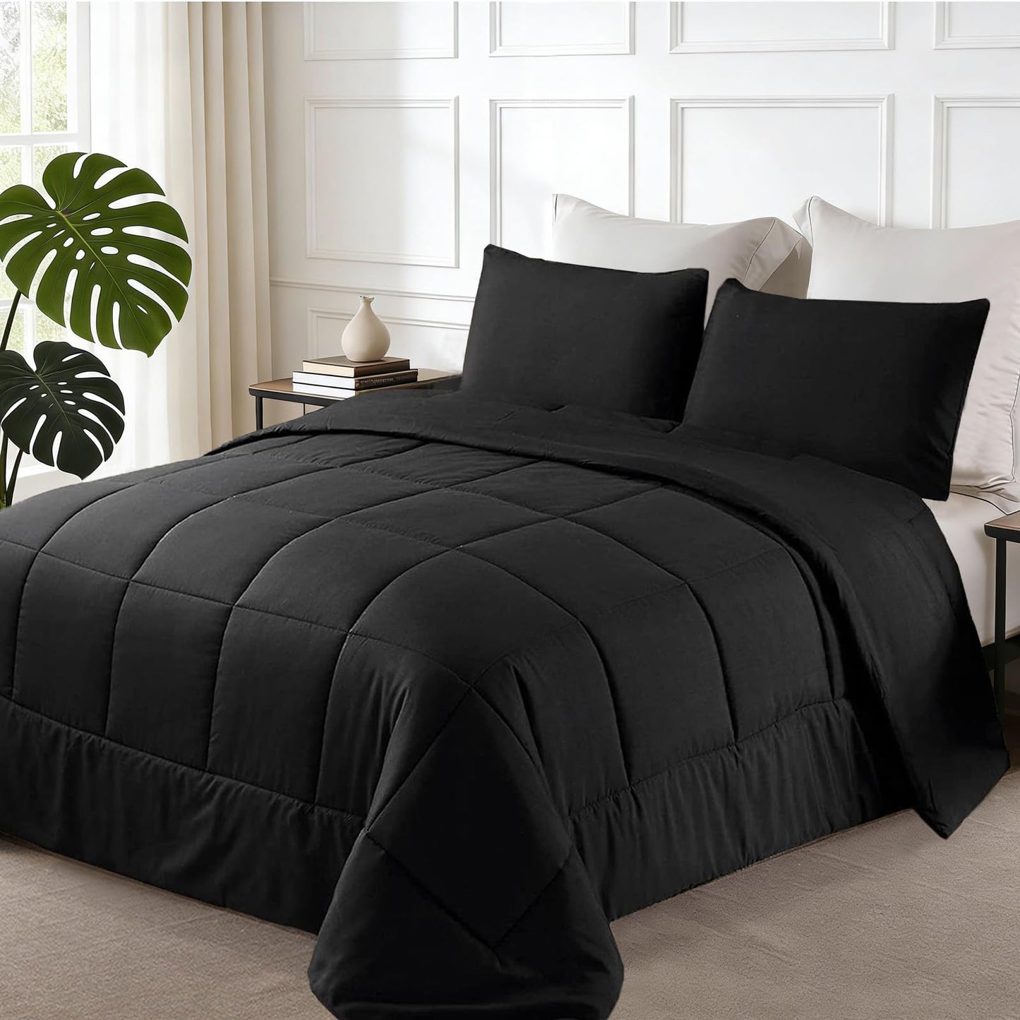 Exclusivo Mezcla Lightweight Reversible 3-Piece Comforter Set All Seasons, Down Alternative Comforter with 2 Pillow Shams, Oversized King Size, Black
