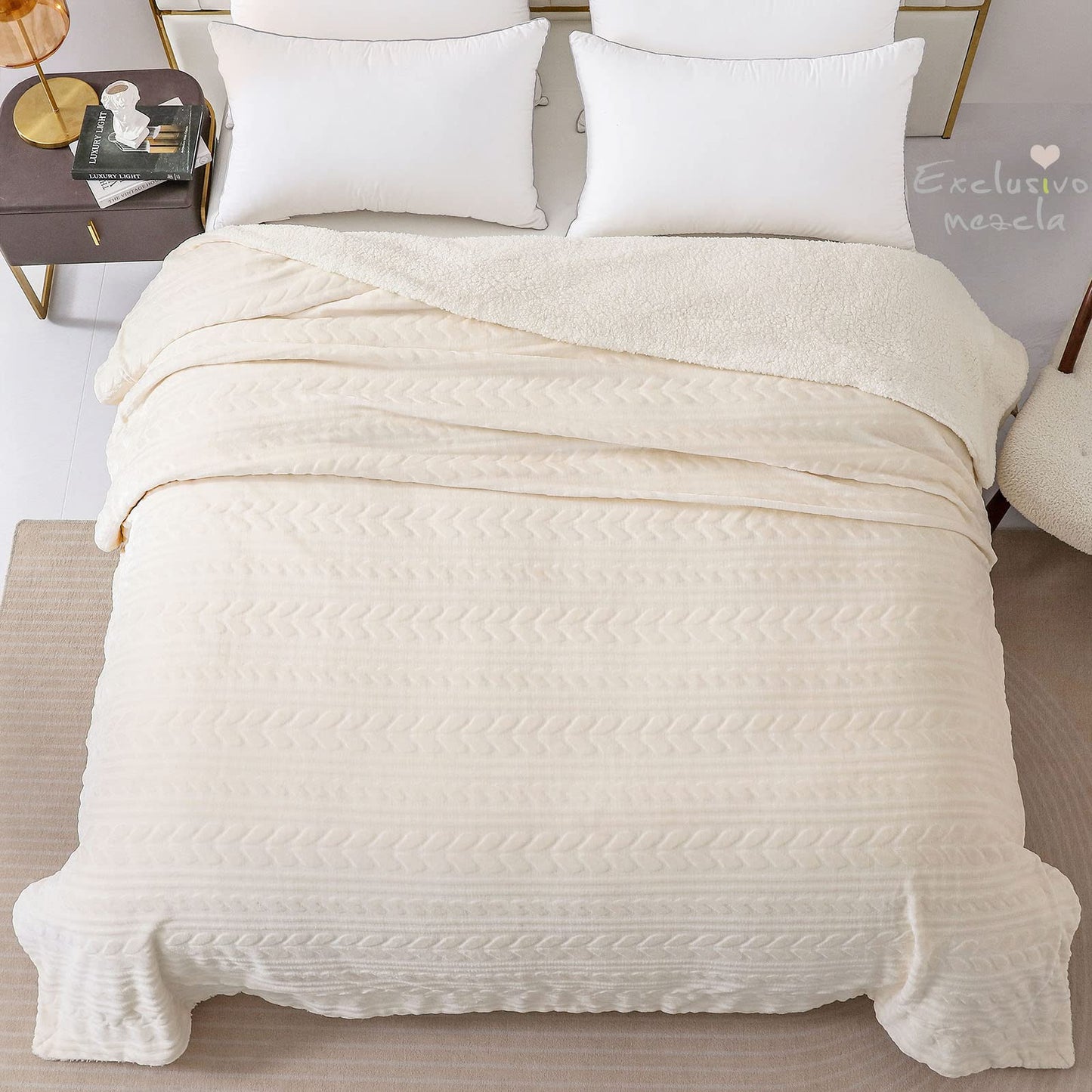 Exclusivo Mezcla Queen Size Sherpa Fleece Bed Blanket, Reversible Velvet Warm Blankets for Bed Couch Sofa, 90x90 Inches, Ivory