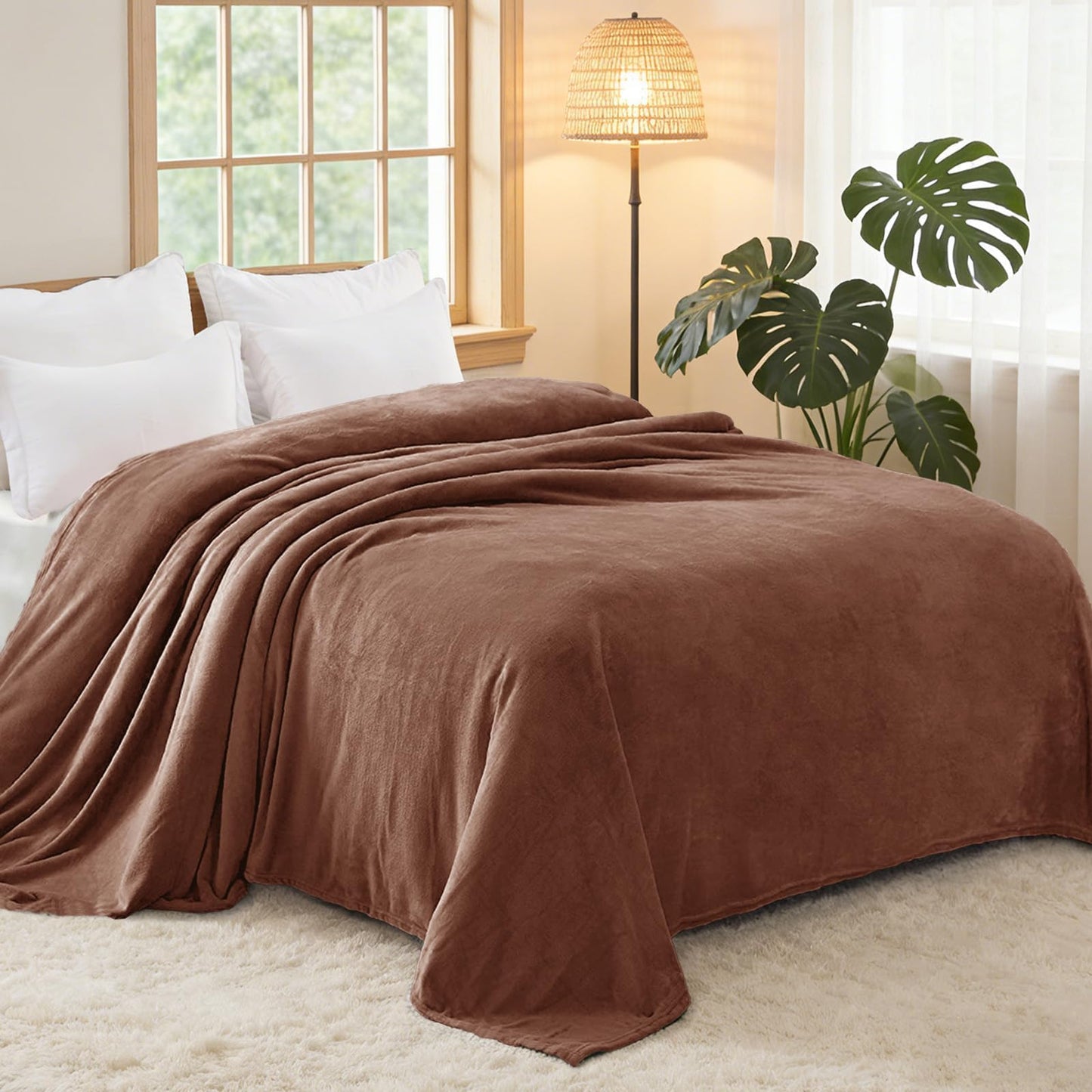 Exclusivo Mezcla King Size Flannel Fleece Velvet Plush Bed Blanket as Bedspread, Coverlet, Bed Cover (90x104 inches, Brown) Soft, Lightweight, Warm and Cozy