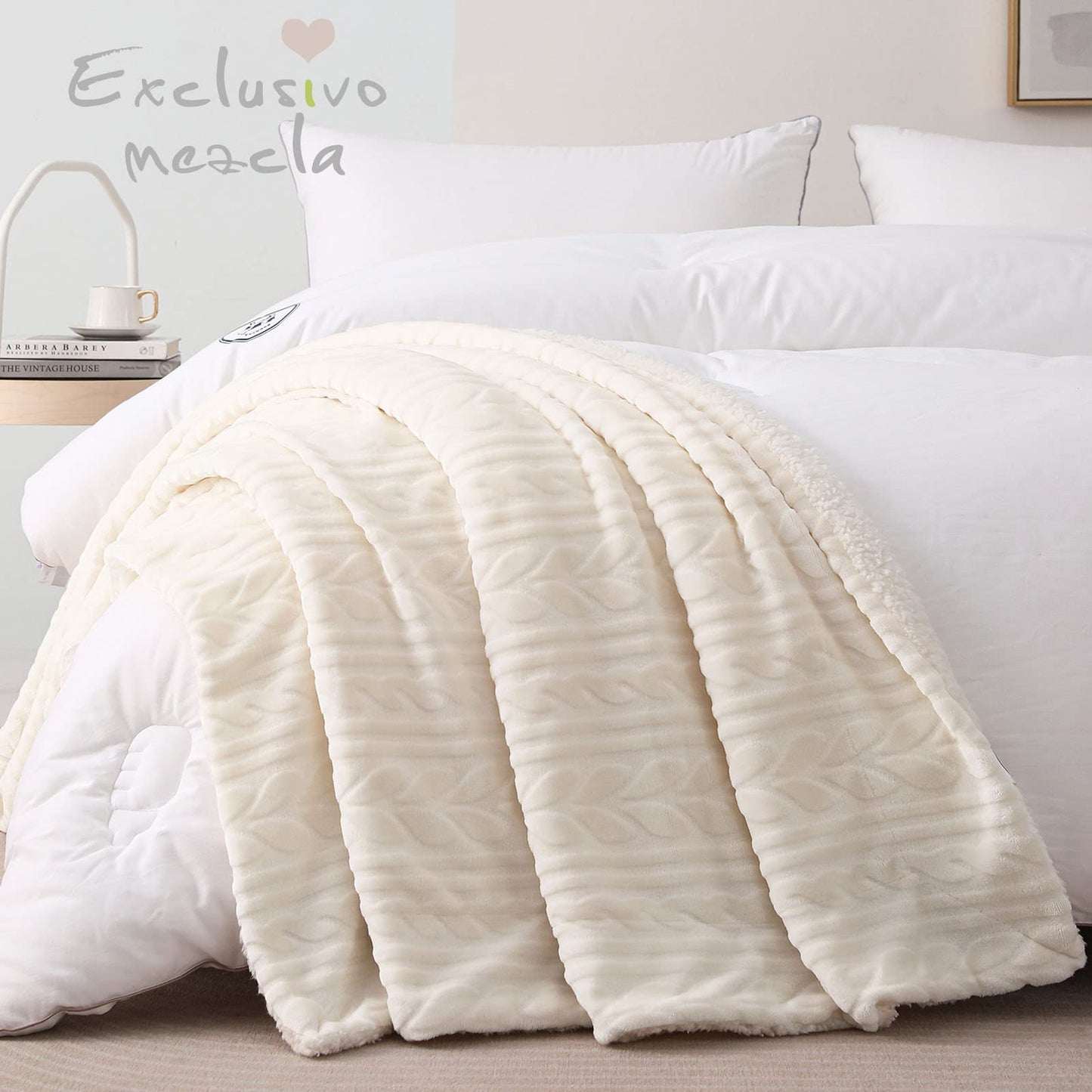 Exclusivo Mezcla Sherpa Fleece Throw Blanket, Reversible Velvet Plush Blankets and Soft Throws for Couch, Sofa, 50x70 Inches, Ivory