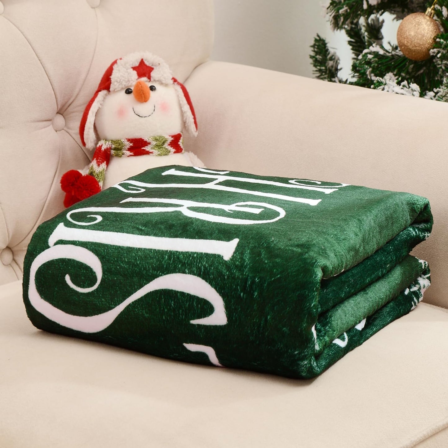 Exclusivo Mezcla Fleece Twin Blanket for Bed, Ultra Plush Christmas Holiday Printed Velvet Blankets,Lightweight and Cozy-60"x80"(Green Reindeer)