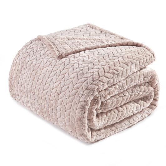Exclusivo Mezcla Fleece Twin Size Blanket for Bed, 60x80 Inches Soft Cozy Jacquard Flannel Blankets, Lightweight Fuzzy Plush Warm for Women, Camel