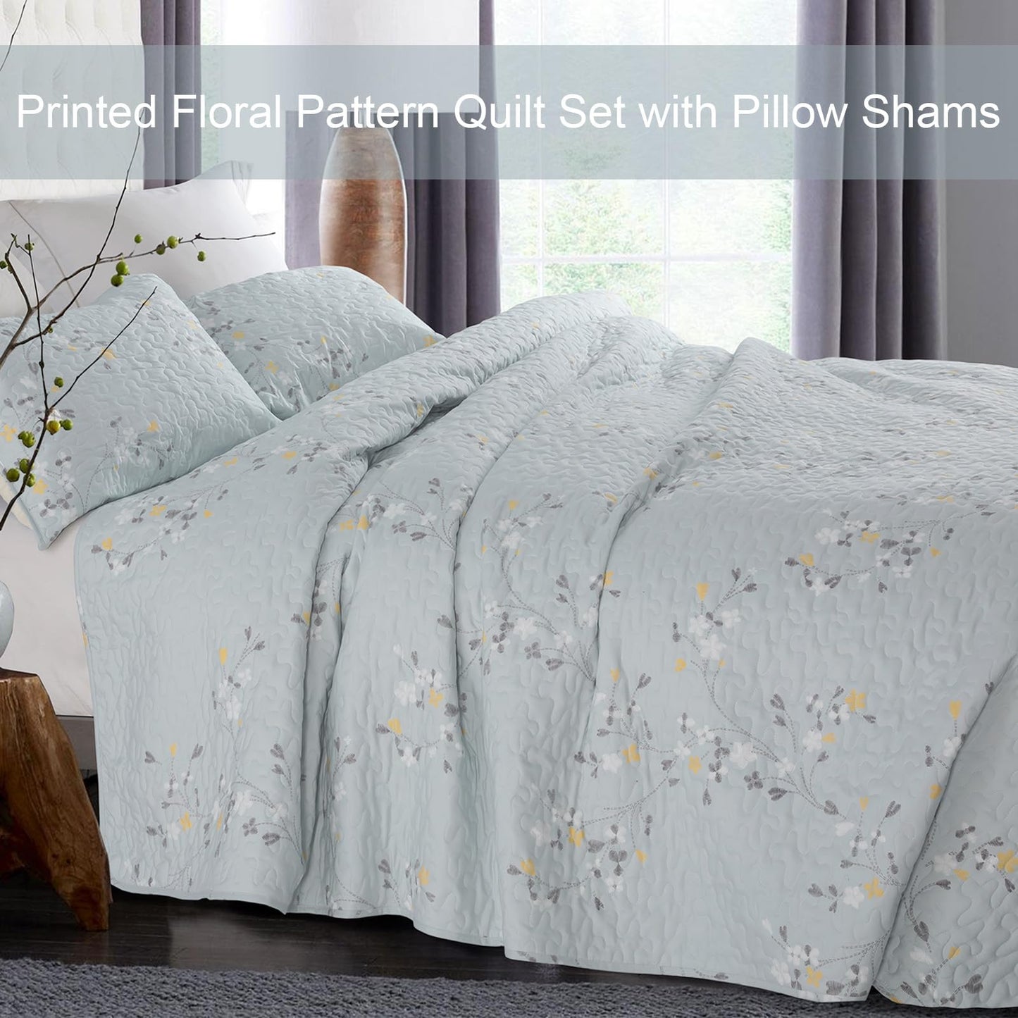 Exclusivo Mezcla Reversible Boho California King Quilt, Light Blue Soft Bedspreads Lightweight Coverlet All Season Flowers Quilts Bedding Set with Printed Floral Pattern (1 Quilt, 2 Pillow Shams)
