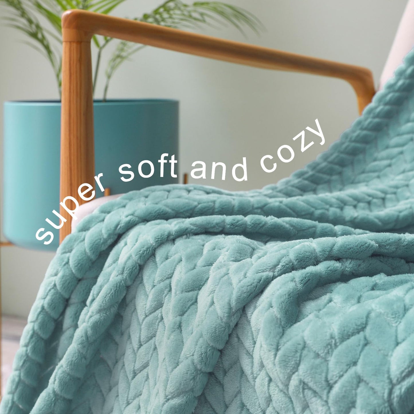 Exclusivo Mezcla Fleece Twin Size Blanket for Bed, 60x80 Inches Soft Cozy Jacquard Flannel Blankets, Lightweight Fuzzy Plush Warm for Women, Celadon