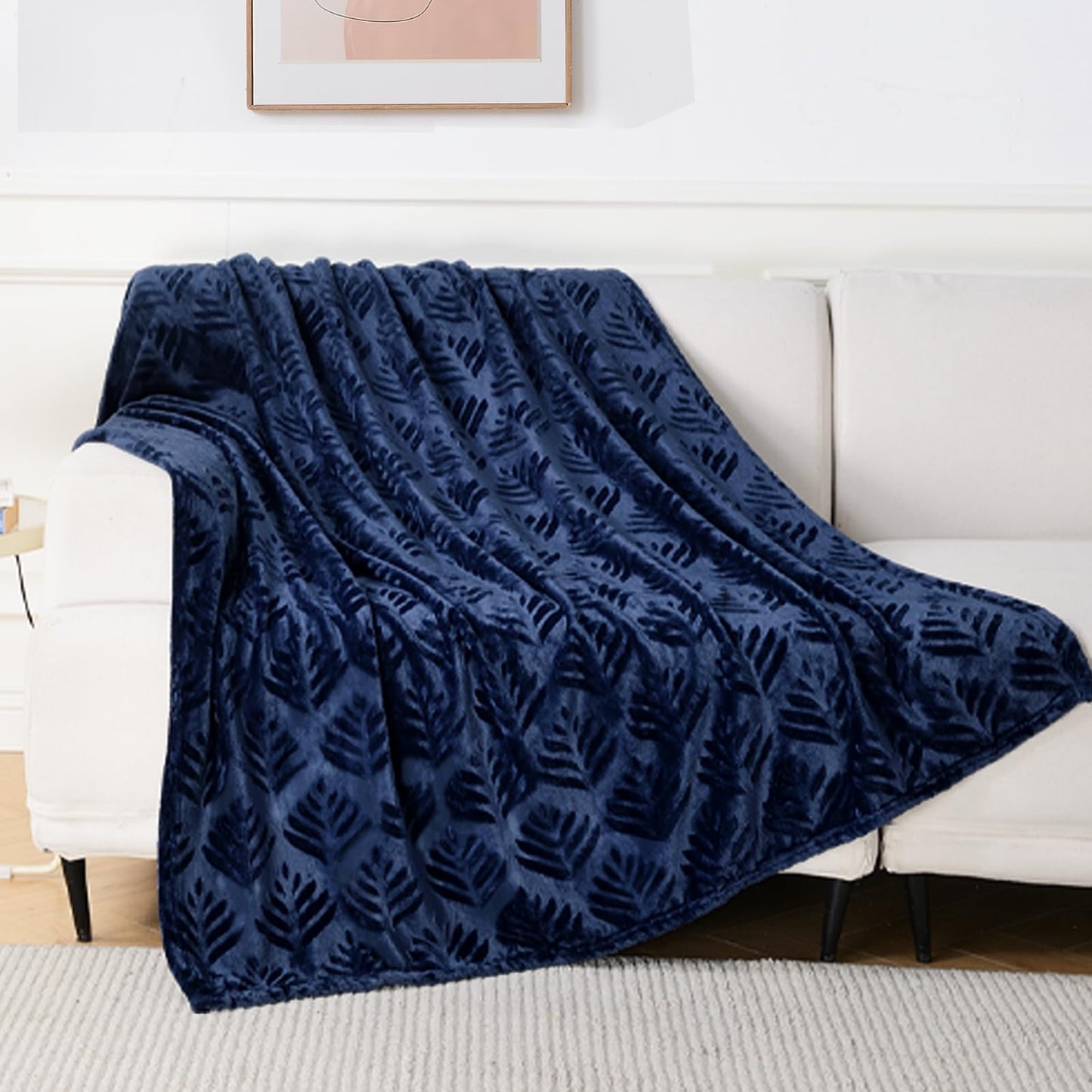 Exclusivo Mezcla Queen Size Fleece Blanket for Bed, Super Soft and Cozy Blankets All Season Use, Leaves Pattern, Plush Fuzzy Lightweight, Navy Blue, 90x90 Inch