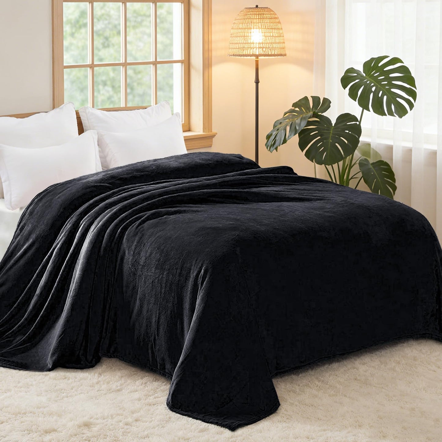 Exclusivo Mezcla Fleece Blanket Cal King Size for Bed, Super Soft and Warm, All Season, Cozy, Plush, Lightweight, 120x120 Inches, Black
