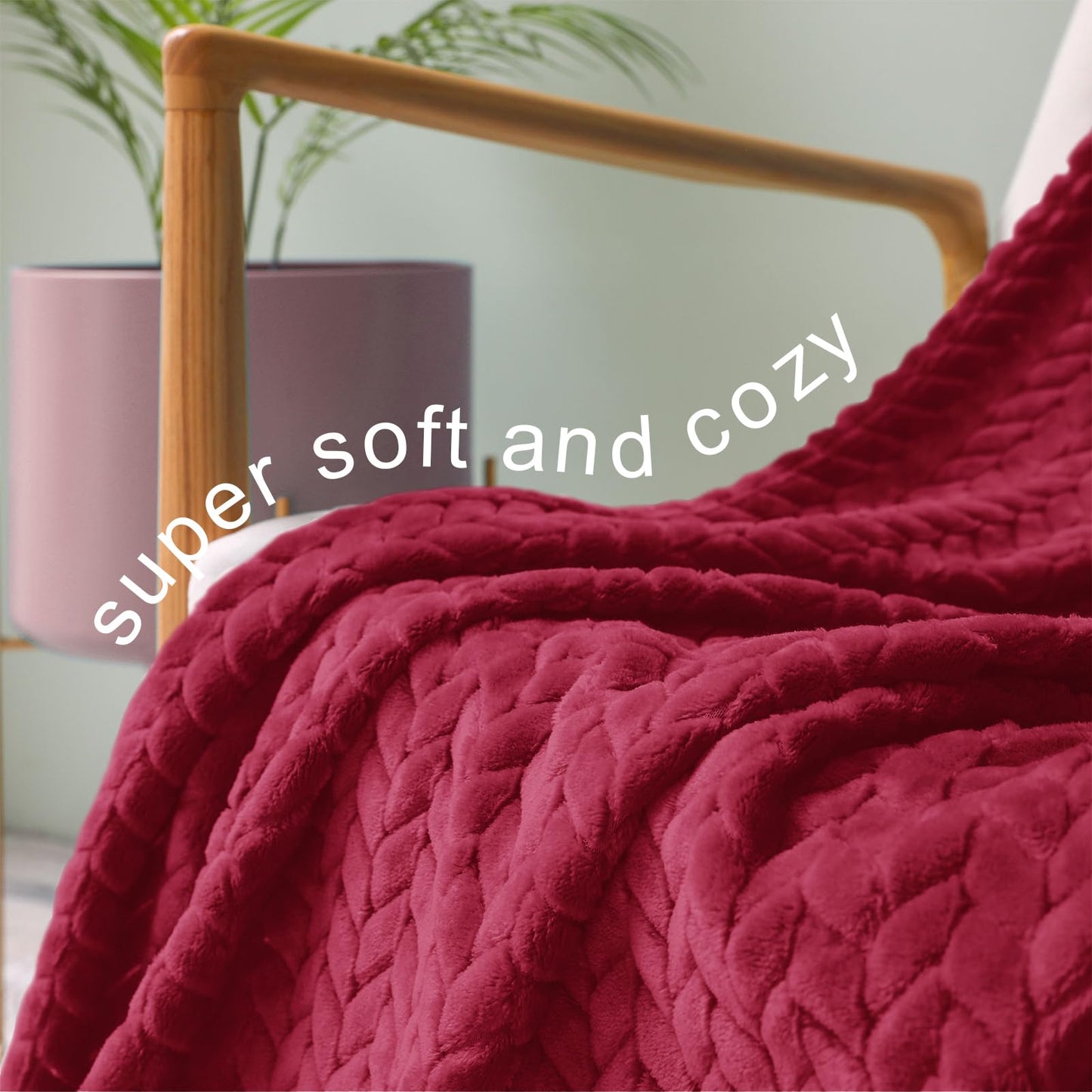Exclusivo Mezcla Fleece Twin Size Blanket for Bed, 60x80 Inches Soft Cozy Jacquard Flannel Blankets, Lightweight Fuzzy Plush Warm for Women, Deep Red
