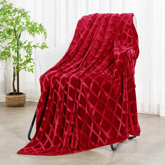 Exclusivo Mezcla Large Soft Throw Blanket for Couch, 50x70 Inches Diamond Geometry Pattern Velvet Fleece Blanket, Cozy, Warm and Lightweight Burgundy Blanket