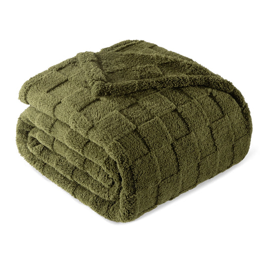 Exclusivo Mezcla Queen Size Flannel Fleece Blanket, Super Soft 3D Checkered Jacquard Bed Blanket, Cozy Fluffy Lightweight Blanket for All Seasons, 90x90 Inches, Olive Green Blanket