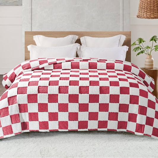 Exclusivo Mezcla Fleece Blanket Queen, Cozy Lightweight Fuzzy Checkered Blanket for Bed, Suitable for All Season, Red, 90" x 90"