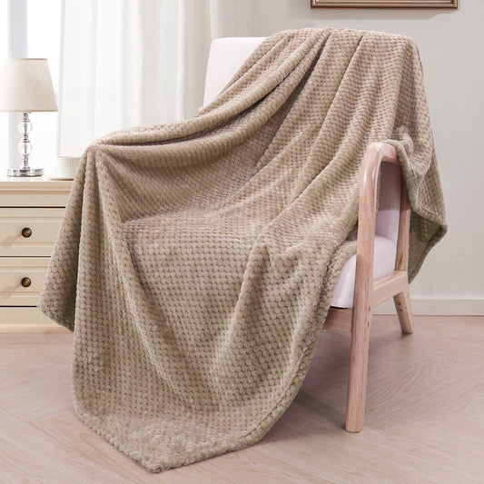 Exclusivo Mezcla Waffle Textured Extra Large Fleece Blanket, Super Soft and Warm Throw Blanket for Couch, Sofa and Bed (Camel, 50x70 inches)-Cozy, Fuzzy and Lightweight