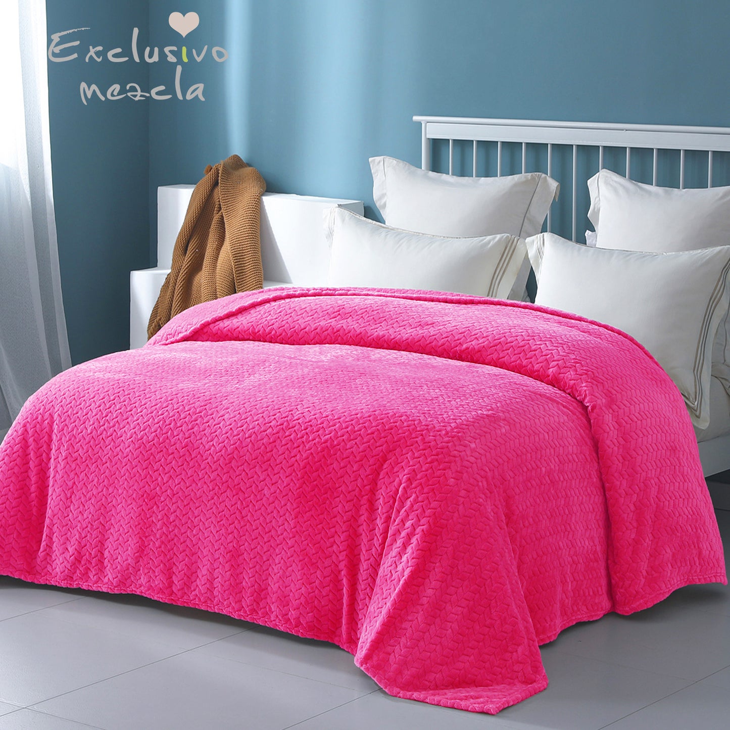 Exclusivo Mezcla Queen Size Flannel Fleece Blanket, 90x90 Inches Soft Jacquard Weave Leaves Pattern Velvet Plush Blanket for Bed, Cozy, Warm, Lightweight and Decorative Hot Pink Blanket