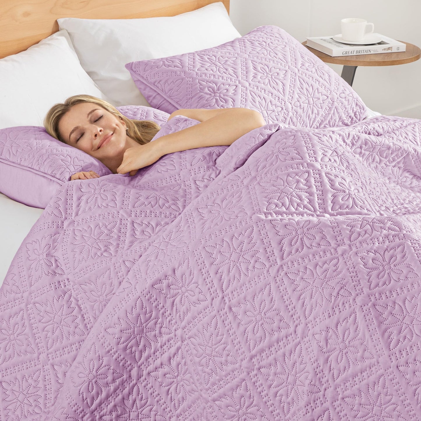 Exclusivo Mezcla Twin Quilt Bedding Set, Lightweight Soft Bedspreads Coverlets with 1 Pillow Sham, Modern Lilac Quilts Twin XL Size for All Seasons