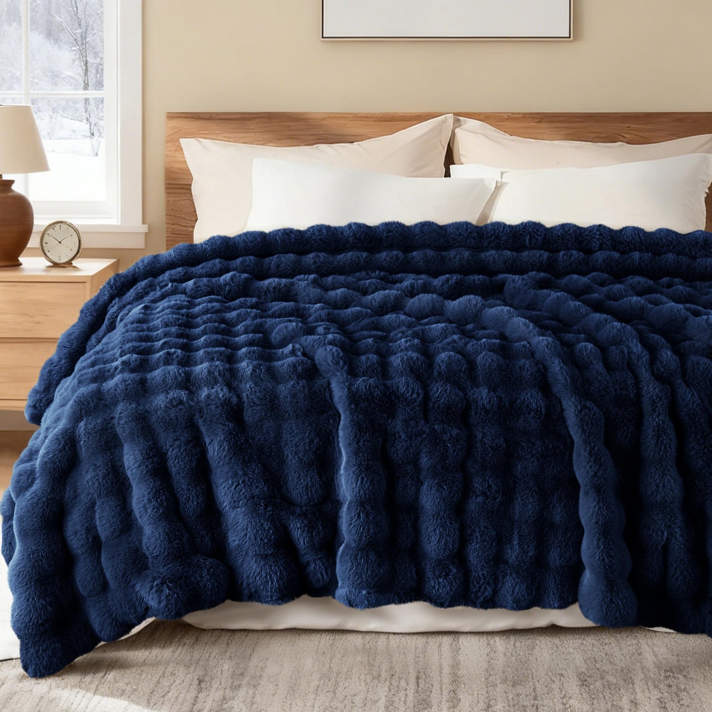 Exclusivo Mezcla Faux Fur King Size Blanket for Bed, Luxury Reversible 3D Rabbit Bubble Fuzzy Thick Sherpa Blankets for Winter, Plush Fleece Warm Cozy Bed Throw, 90x104 Inches, Navy Blue
