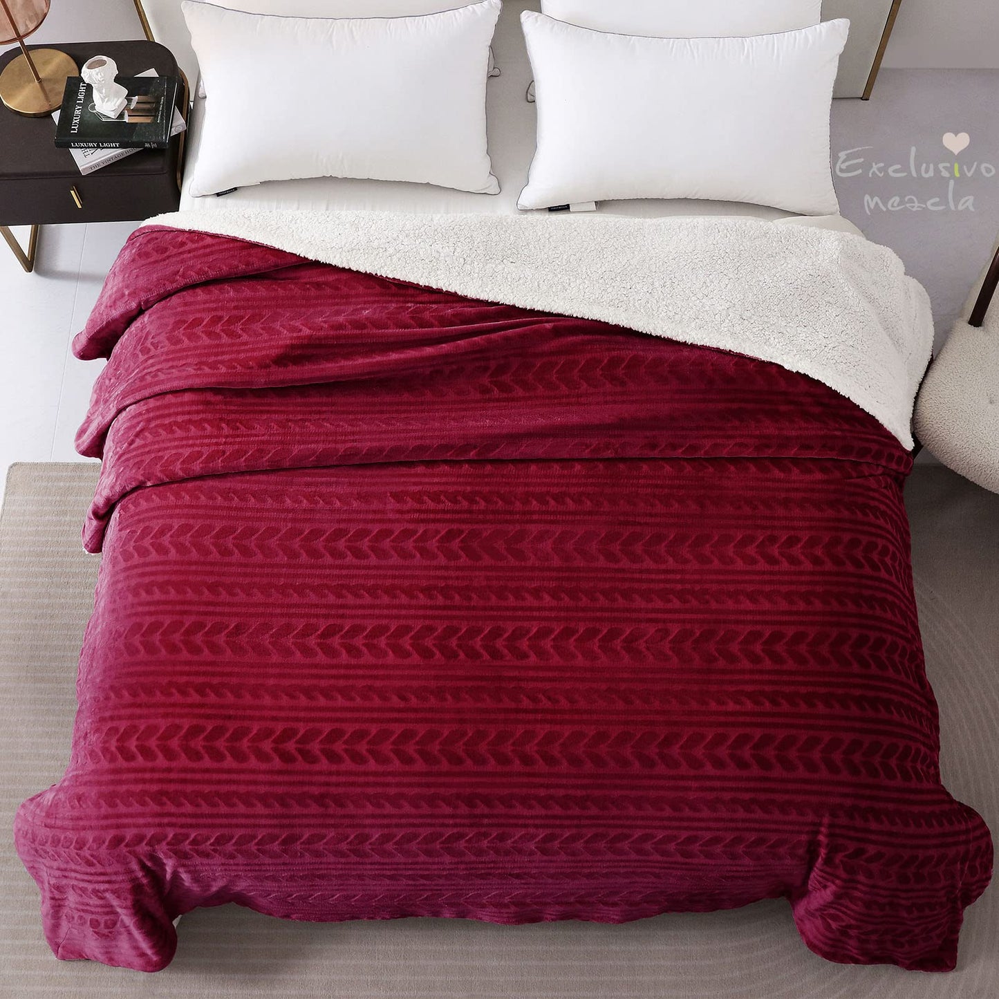 Exclusivo Mezcla Twin Size Sherpa Fleece Bed Blanket, Reversible Velvet Warm Blankets for Bed Couch Sofa, 90x66 Inches, Deep Red